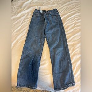 Levi's Women's Blue Ankle Jeans